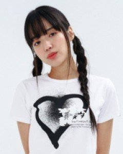 [PPG X FANCY] HEARTY AIR-BRUSH STANDARD TEE (WHITE)_F23PG1006